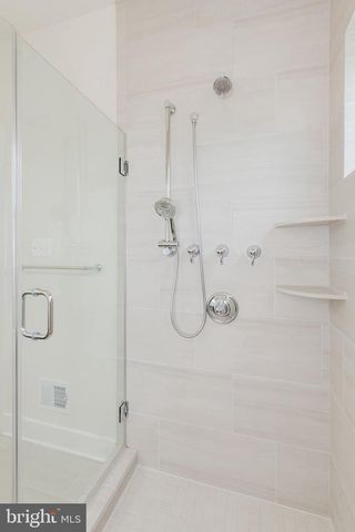 8375 AMBER BEACON CIR, Millersville, MD 21108