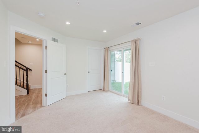 8375 AMBER BEACON CIR, Millersville, MD 21108