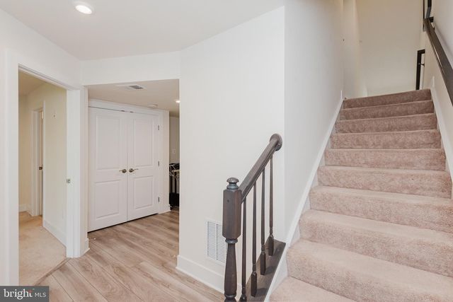 8375 AMBER BEACON CIR, Millersville, MD 21108