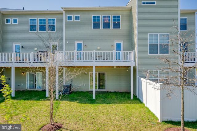 8375 AMBER BEACON CIR, Millersville, MD 21108