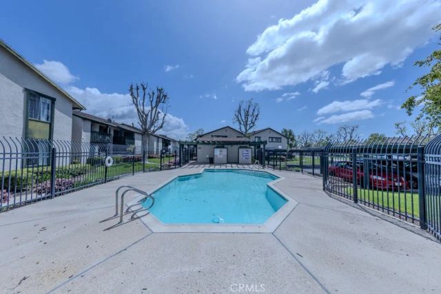 23222 Orange 4, Lake Forest, CA 92630