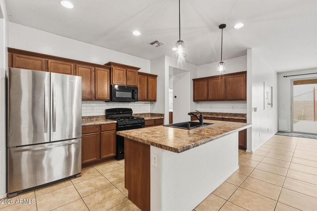 18608 W LUPINE Avenue, Goodyear, AZ 85338 — photo 4