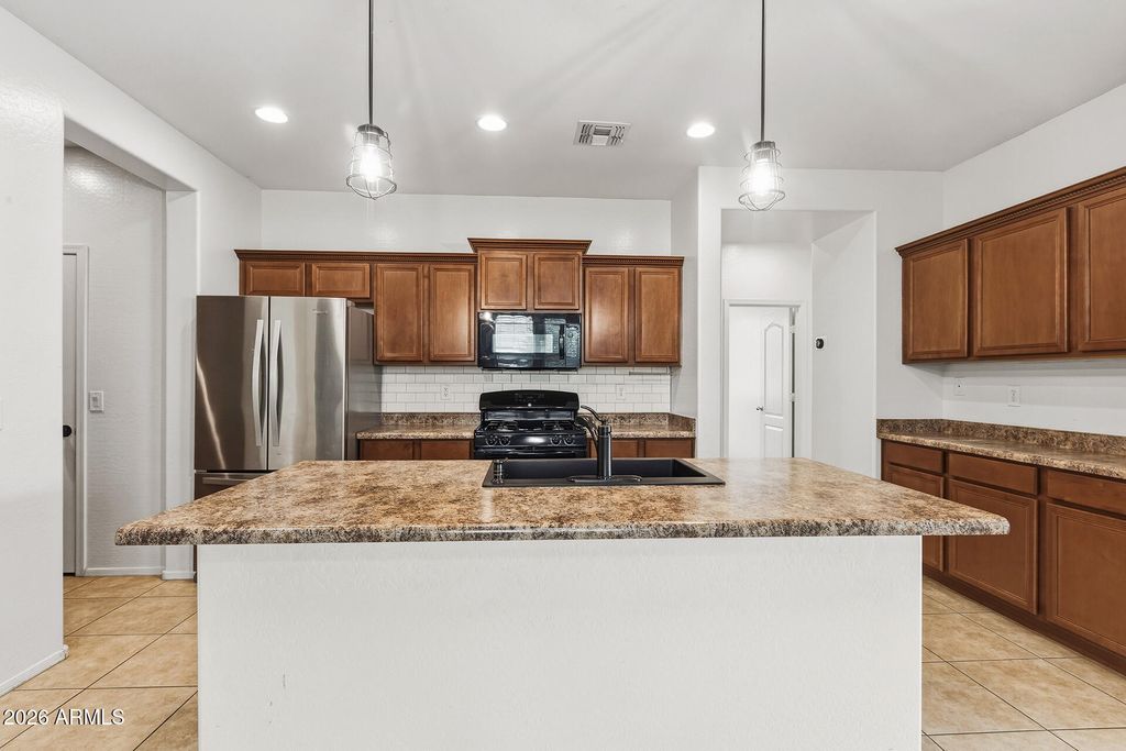 18608 W LUPINE Avenue, Goodyear, AZ 85338 — photo 5