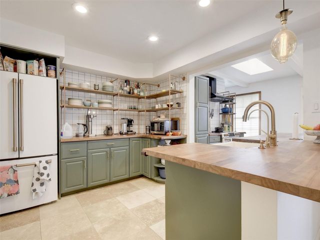 13322 Broadmeade Ave, Austin, TX 78729
