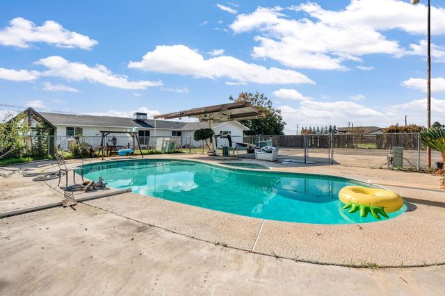 6668 W Mckinley, Fresno, CA 93723