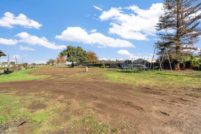 6668 W Mckinley, Fresno, CA 93723