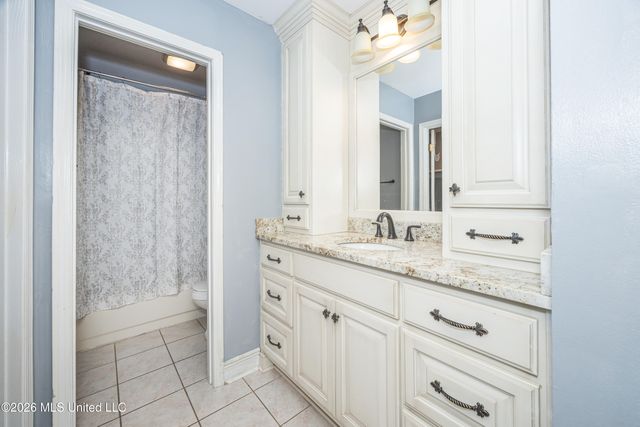 760 S Whitney Drive, Biloxi, MS 39532