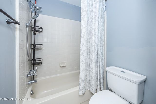 760 S Whitney Drive, Biloxi, MS 39532