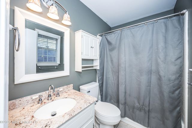 760 S Whitney Drive, Biloxi, MS 39532