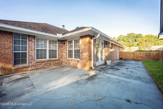 760 S Whitney Drive, Biloxi, MS 39532