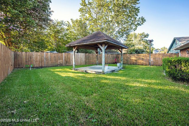 760 S Whitney Drive, Biloxi, MS 39532