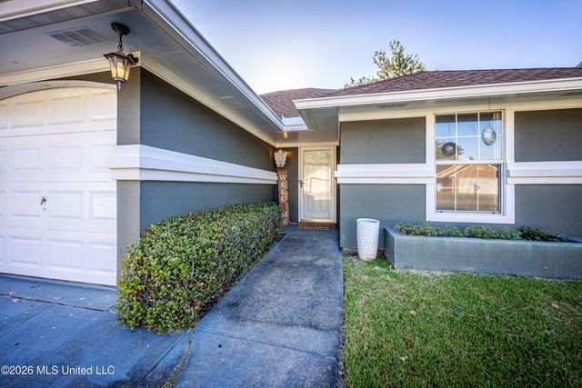 760 S Whitney Drive, Biloxi, MS 39532