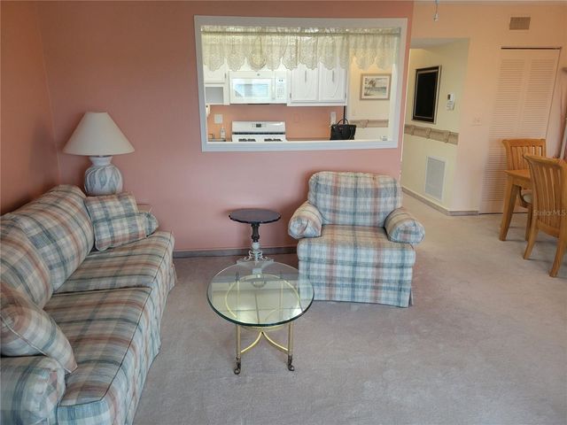 9950 62ND TERRACE N 417, St Petersburg, FL 33708