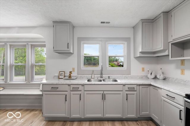 3150 S Lyons Avenue, Indianapolis, IN 46241