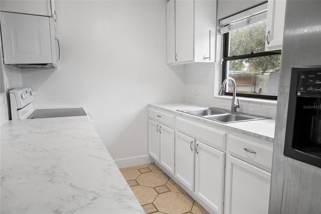 1614 MAUREEN AVENUE, Ocoee, FL 34761