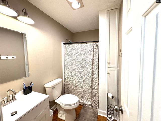 1344 Colie Branham Road, Lugoff, SC 29078