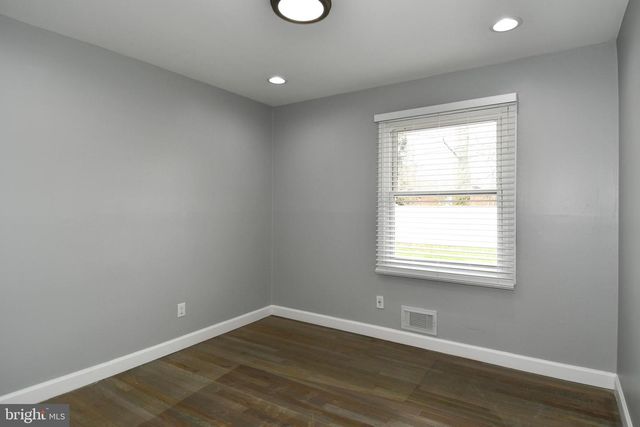 1302 WHITMAN DR, Glen Burnie, MD 21061