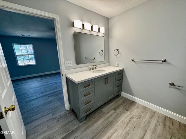 913 Columbine Lea, Sevierville, TN 37862