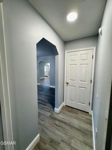 913 Columbine Lea, Sevierville, TN 37862