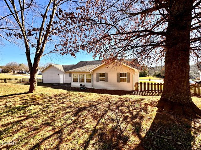 913 Columbine Lea, Sevierville, TN 37862