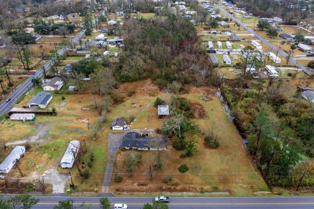 3322 Westwood Rd, Westlake, LA 70669