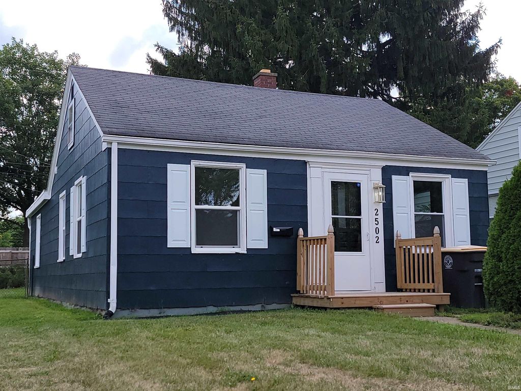 2502 Sherman Boulevard, Fort Wayne, IN 46808