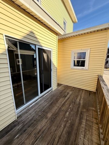 110 Prospect St 1, Marlborough, MA 01752