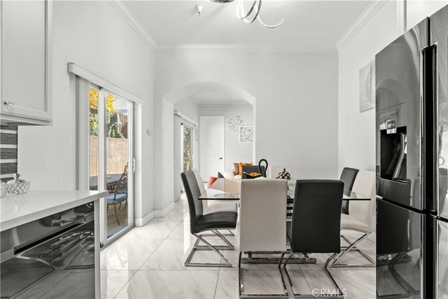 6920 Valmont 5, Tujunga, CA 91042