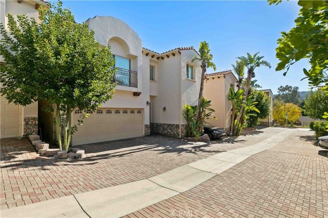 6920 Valmont 5, Tujunga, CA 91042