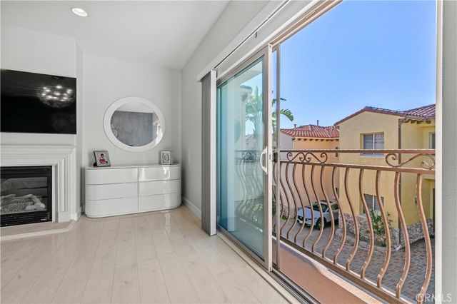 6920 Valmont 5, Tujunga, CA 91042