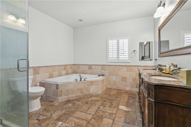 6920 Valmont 5, Tujunga, CA 91042