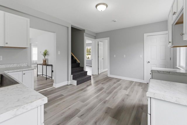 8416 W Bluemound ROAD, Milwaukee, WI 53226