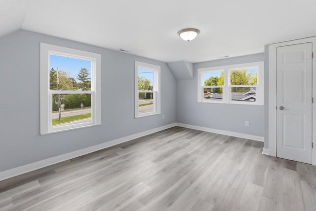 8416 W Bluemound ROAD, Milwaukee, WI 53226