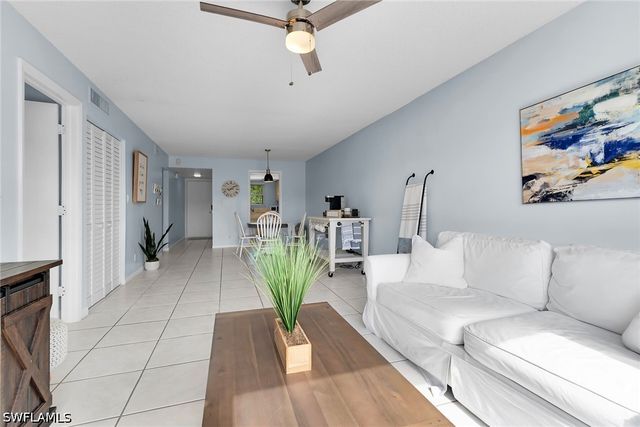 1000 Manatee RD A105, Naples, FL 34114