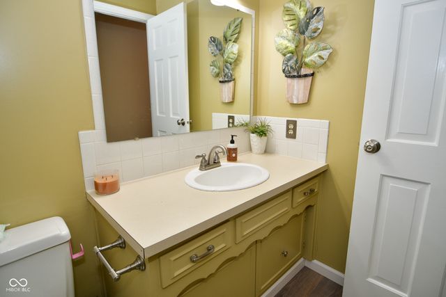 5028 Beechwood Circle, Avon, IN 46123