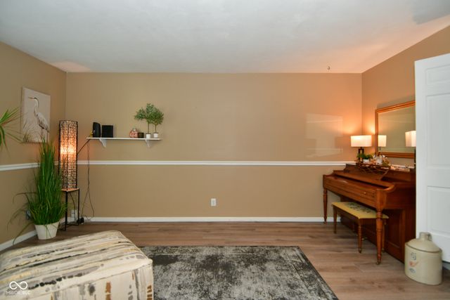 5028 Beechwood Circle, Avon, IN 46123