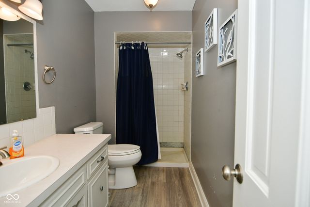 5028 Beechwood Circle, Avon, IN 46123