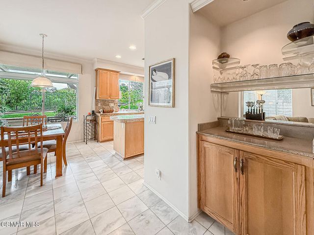 260 Sycamore Ridge Street, Simi Valley, CA 93065