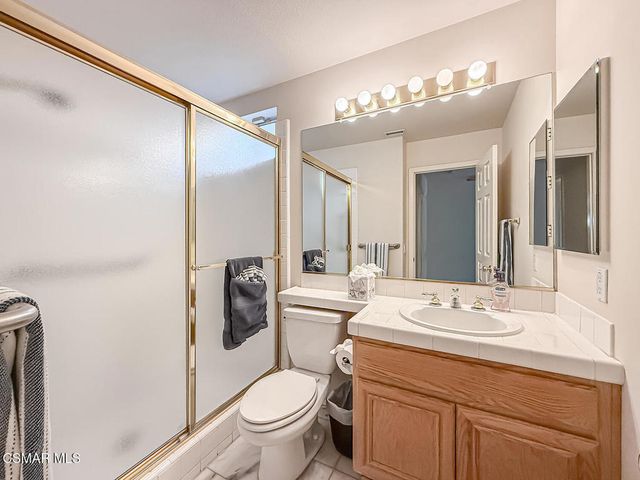 260 Sycamore Ridge Street, Simi Valley, CA 93065