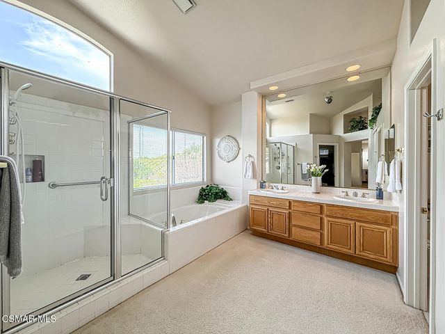 260 Sycamore Ridge Street, Simi Valley, CA 93065