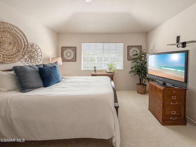 260 Sycamore Ridge Street, Simi Valley, CA 93065