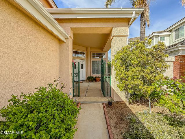 260 Sycamore Ridge Street, Simi Valley, CA 93065