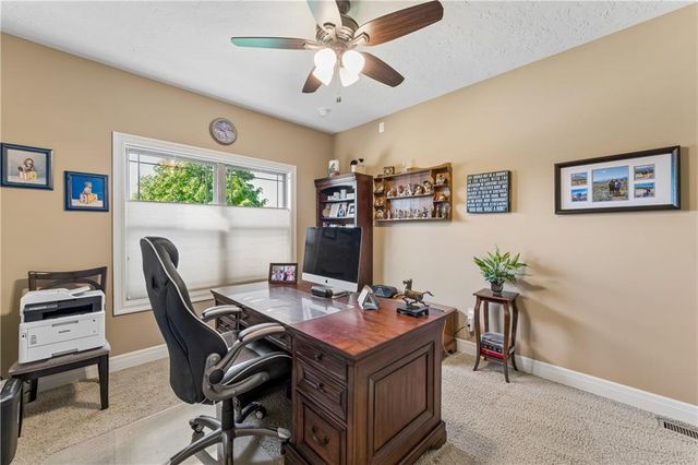 17218 W 197TH Place, Spring Hill, KS 66083