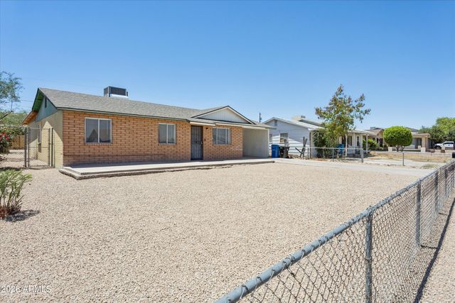 735 E SOUTH MOUNTAIN Avenue, Phoenix, AZ 85042