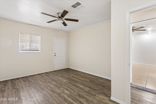 735 E SOUTH MOUNTAIN Avenue, Phoenix, AZ 85042