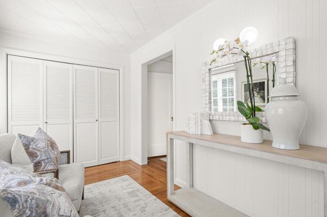 2835 Hillside Drive, Burlingame, CA 94010