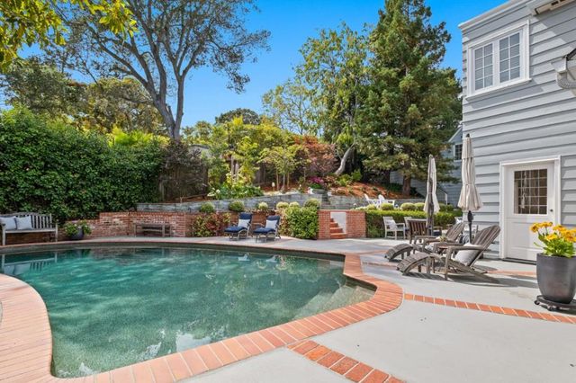 2835 Hillside Drive, Burlingame, CA 94010