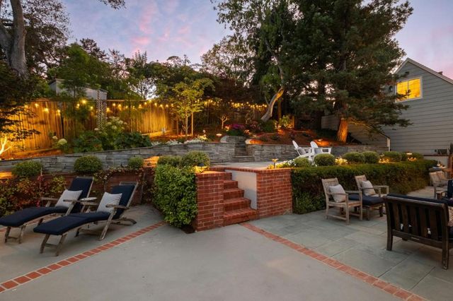 2835 Hillside Drive, Burlingame, CA 94010
