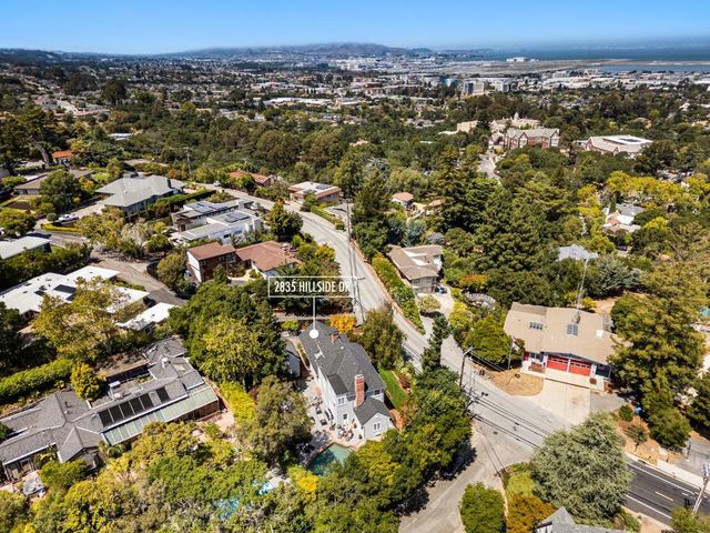 2835 Hillside Drive, Burlingame, CA 94010