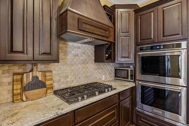 919 Scenic Stroll, San Antonio, TX 78260